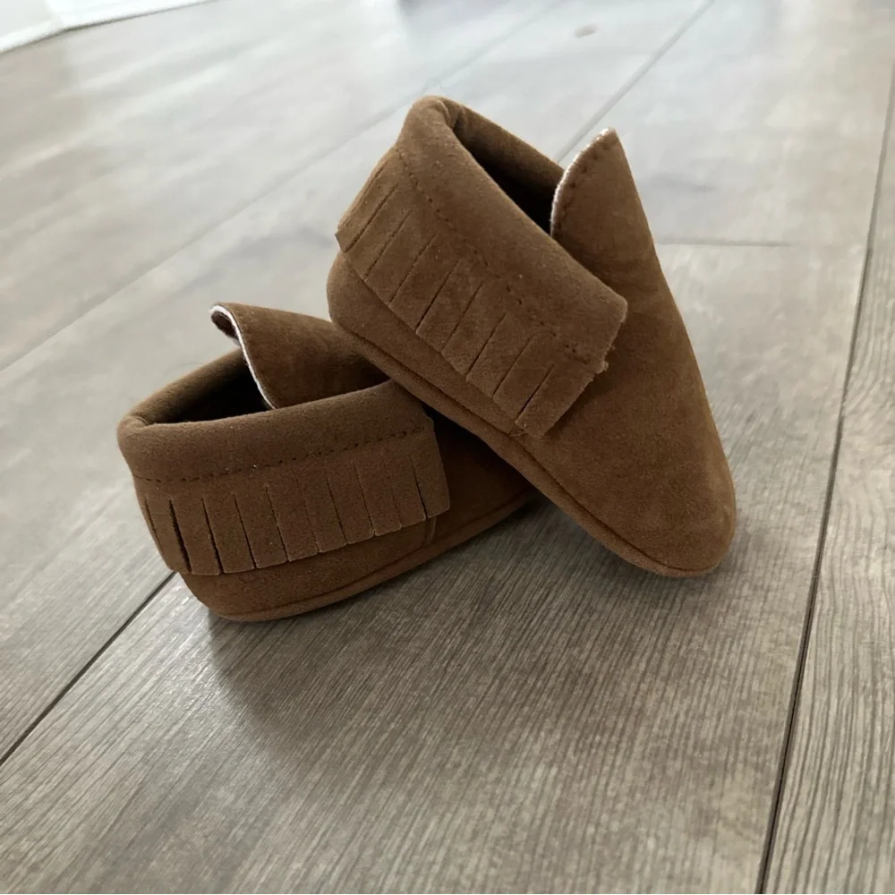 Boutique baby moccasins 0-6 months WELL MADE